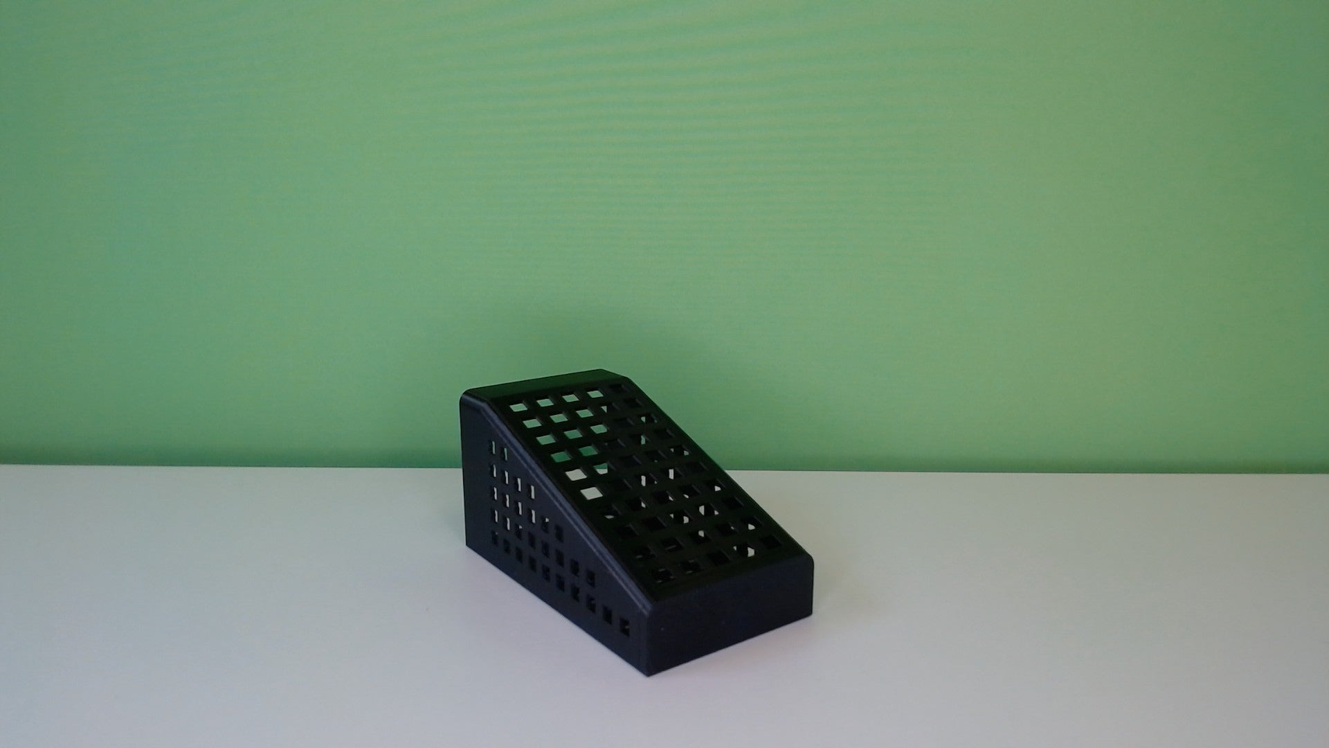 Kurv m vinkel blomsterpotte